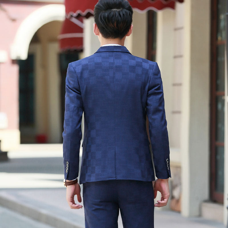 Men’s Suit with a different